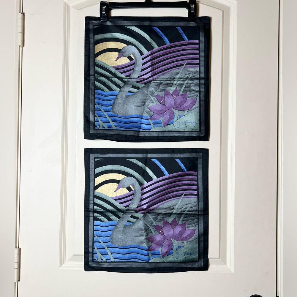 Jim Thompson 100% Thai Silk Swan Pillow Sham 15” x 15” set of two